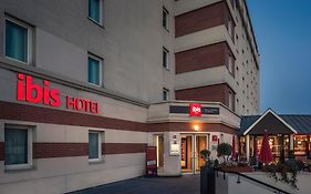 ibis Paris La Defense Courbevoie